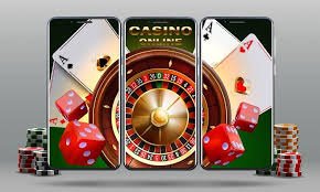 Responsible gaming reminders beside slot-themed mobile browsing at bat 3333